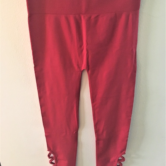 L/XL LATTICE-HEM TUMMY-CONTROL LEGGINGS - Picture 1 of 4